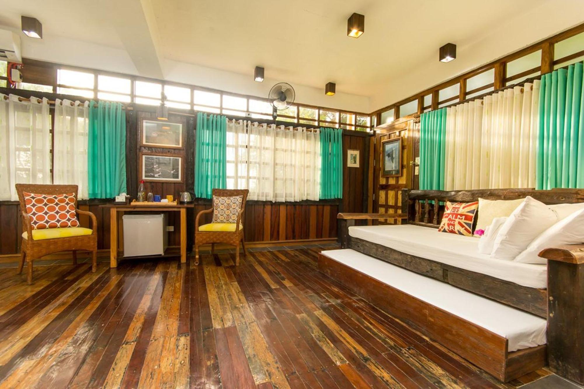 Oldwoods By The Sea Nature Resort Bani Pangasinan Extérieur photo